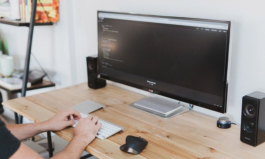 Are Ultrawide Monitors Worth It?