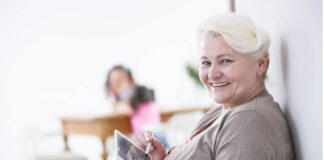 Best Tablets For Seniors Citizens