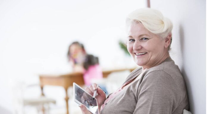 Best Tablets For Seniors Citizens