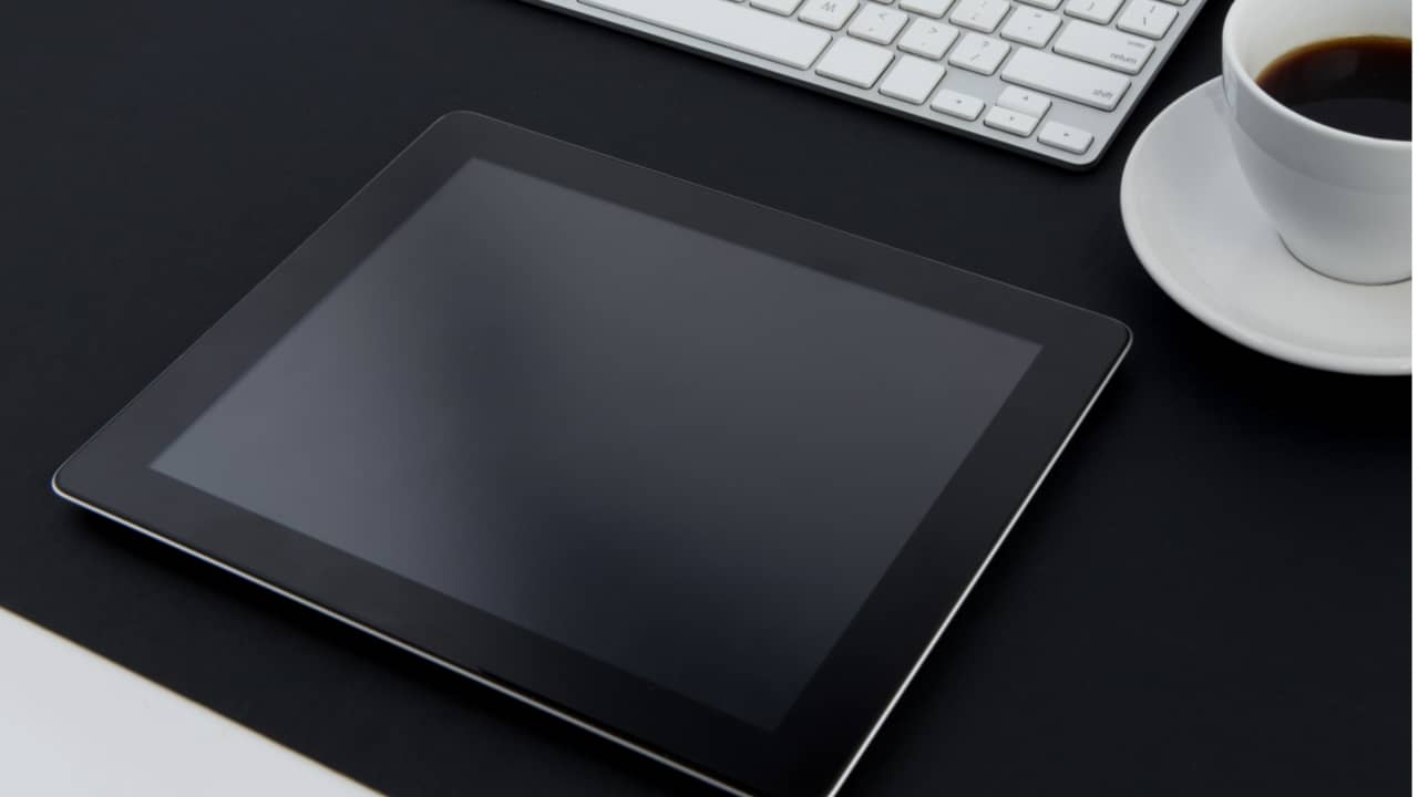 Best Tablets For Seniors Citizens Buying Guide in 2024