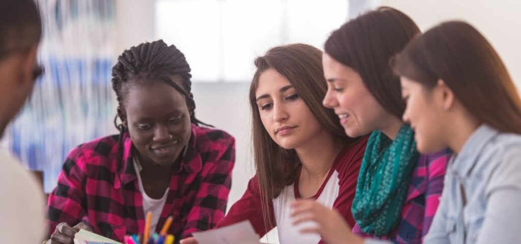 college for graphic design degrees